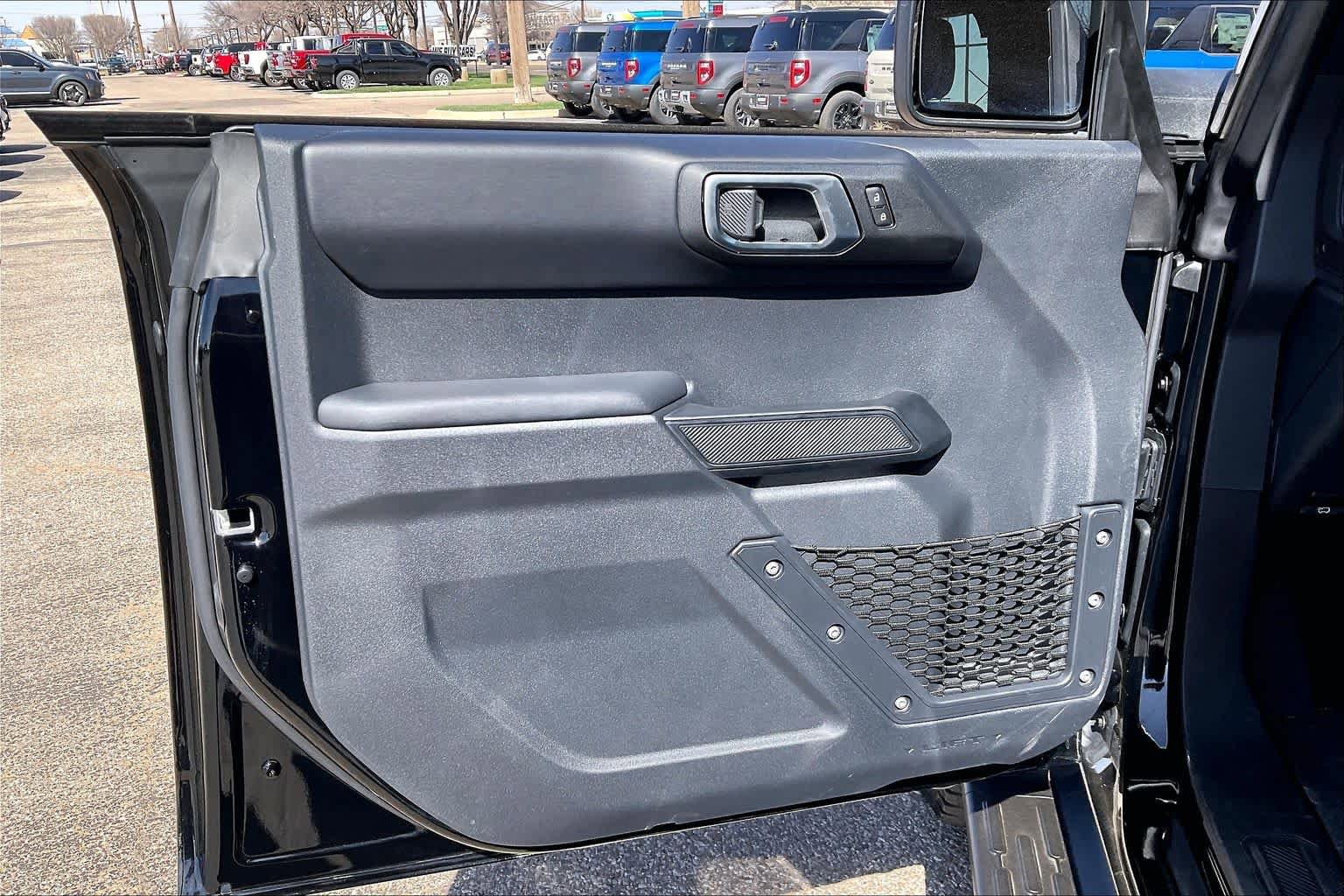 New 2026 Ford Bronco Outer Banks w/ Sasquatch Package AWD/4WD image 10