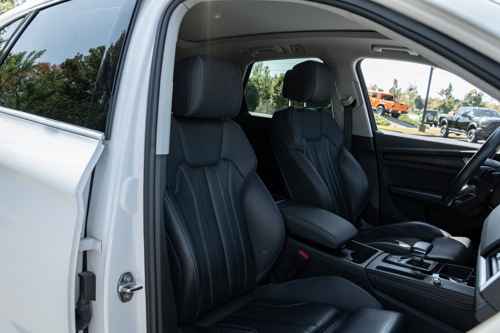 Used 2024 Audi Q5 2.0T Premium Plus image 23