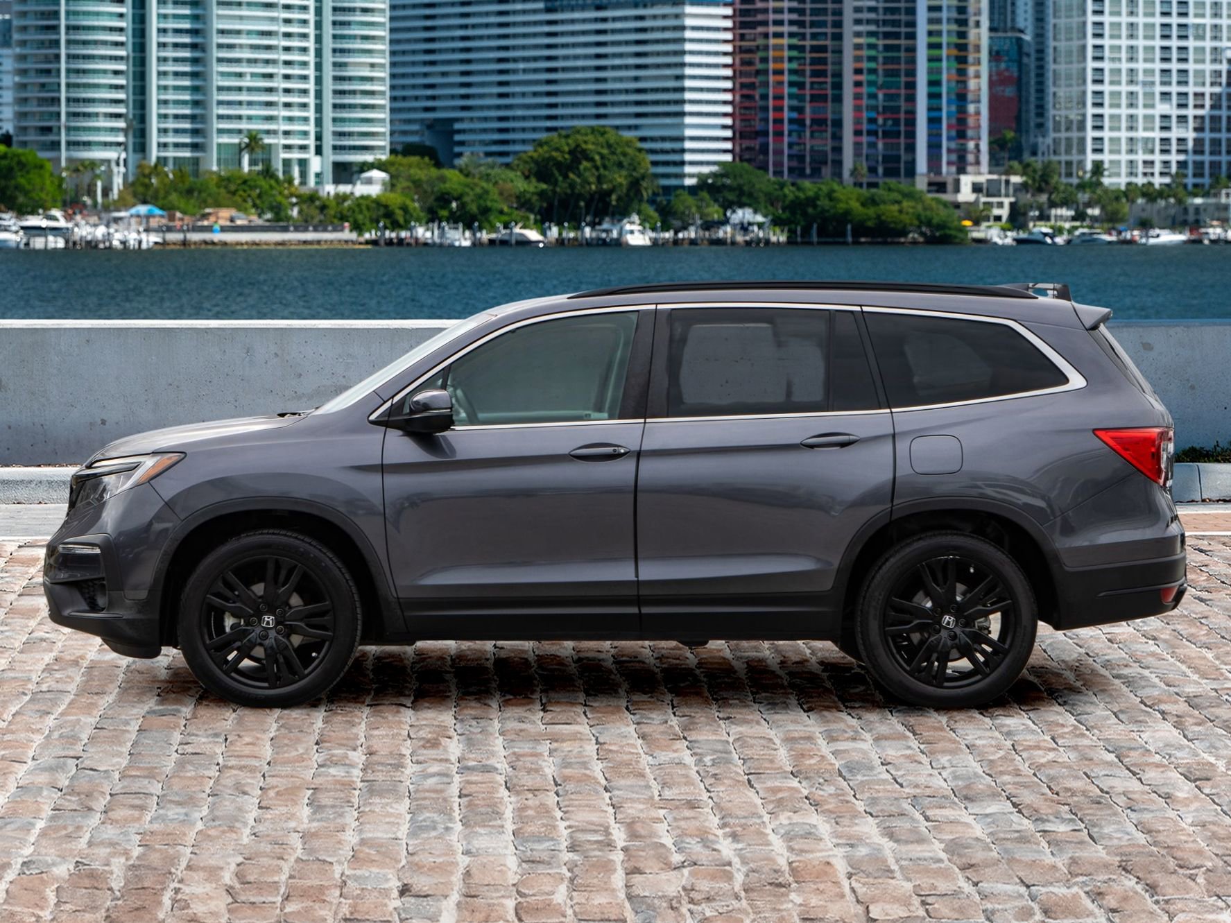 Used 2022 Honda Pilot Special Edition image 2