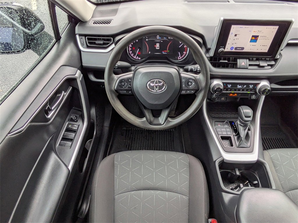 Used 2023 Toyota RAV4 XLE image 17