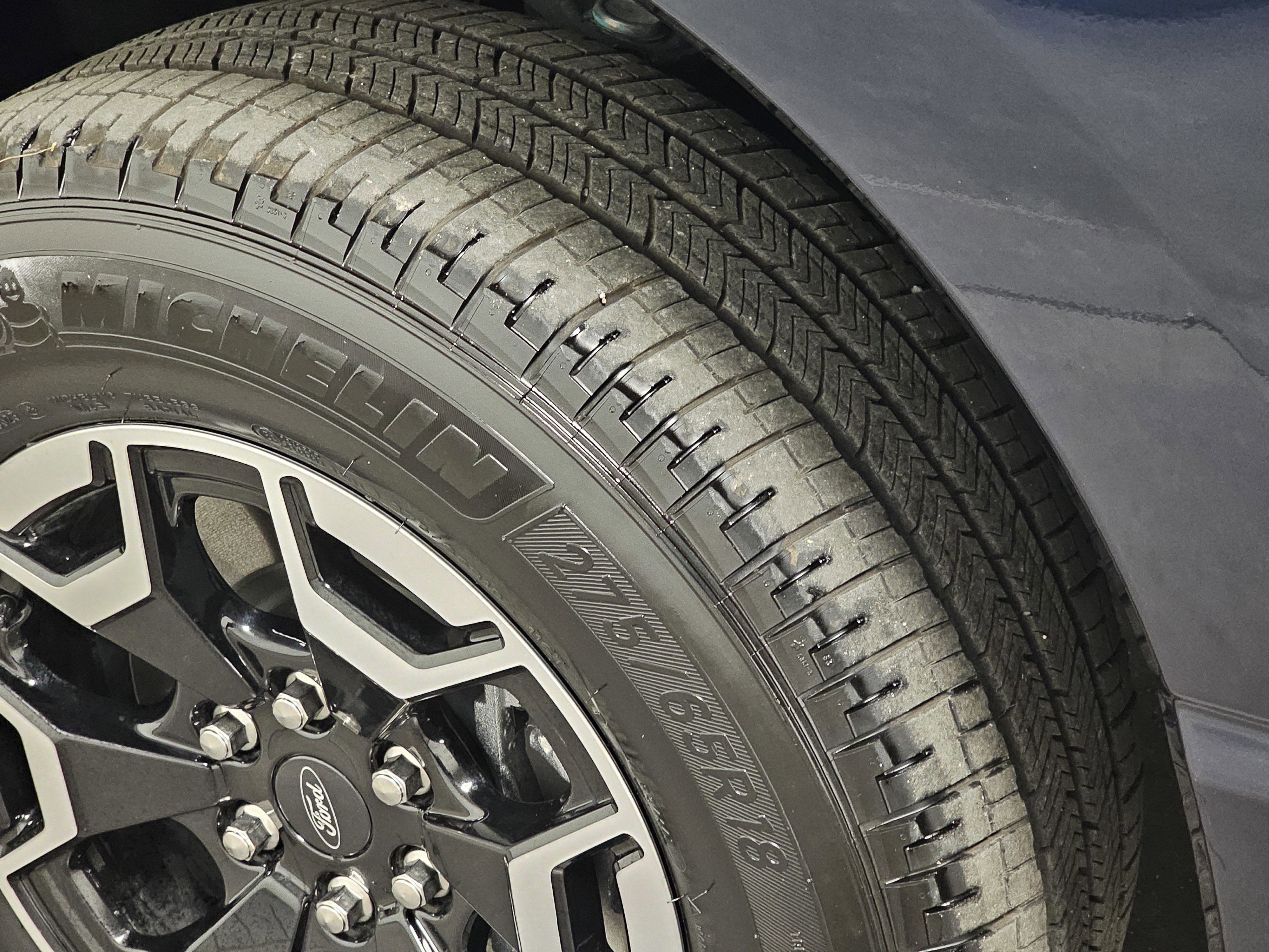 Used 2023 Ford F150 Lightning XLT image 11