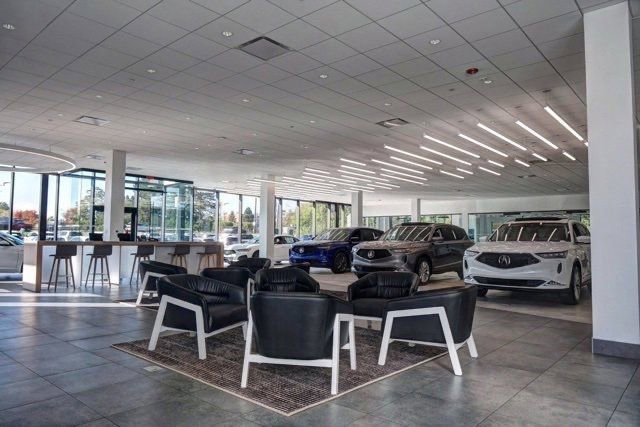 Used 2023 Acura MDX SH-AWD w/ Technology Package image 28