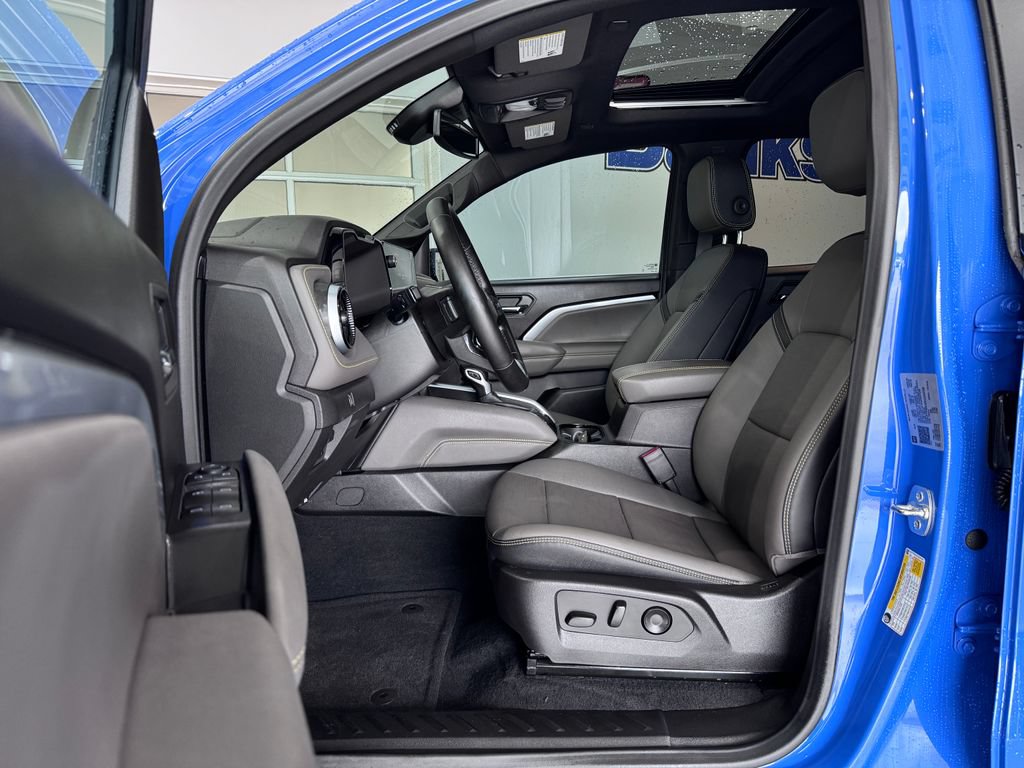 Certified 2025 Chevrolet Colorado ZR2 AWD/4WD image 9