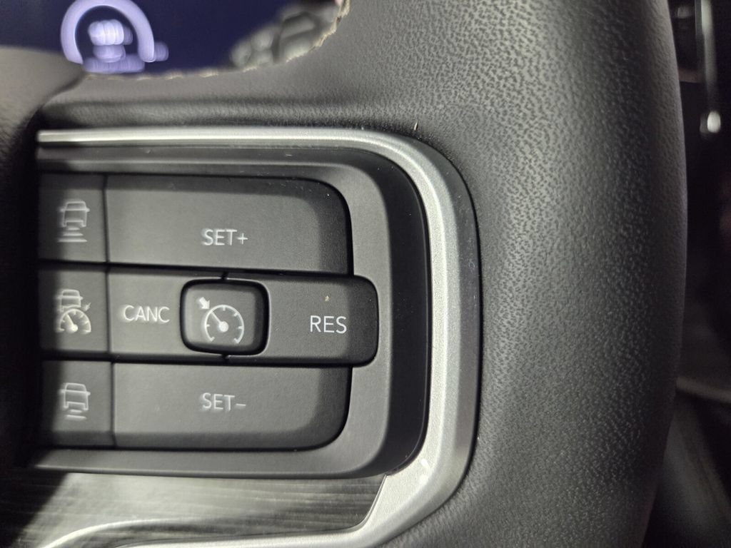 Used 2022 Jeep Wagoneer Series II AWD/4WD image 17