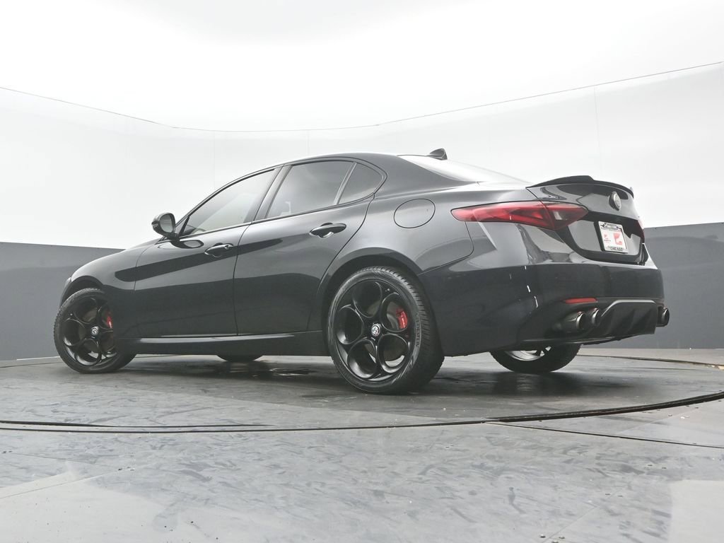 Used 2021 Alfa Romeo Giulia Ti Sport AWD/4WD image 29