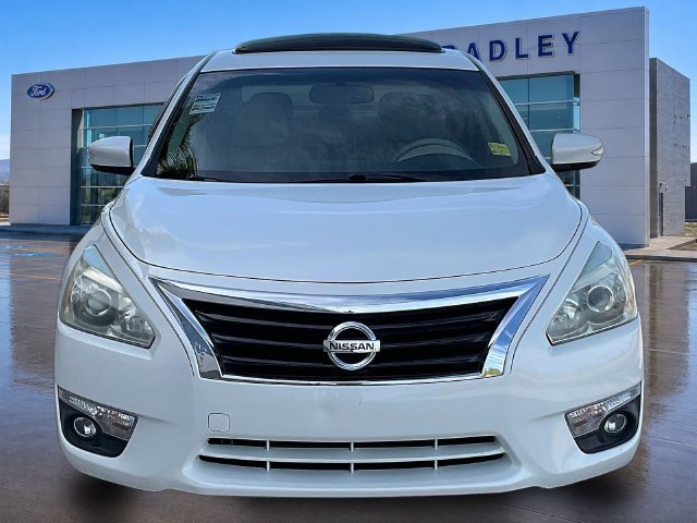 Used 2015 Nissan Altima 3.5 SL FWD image 2