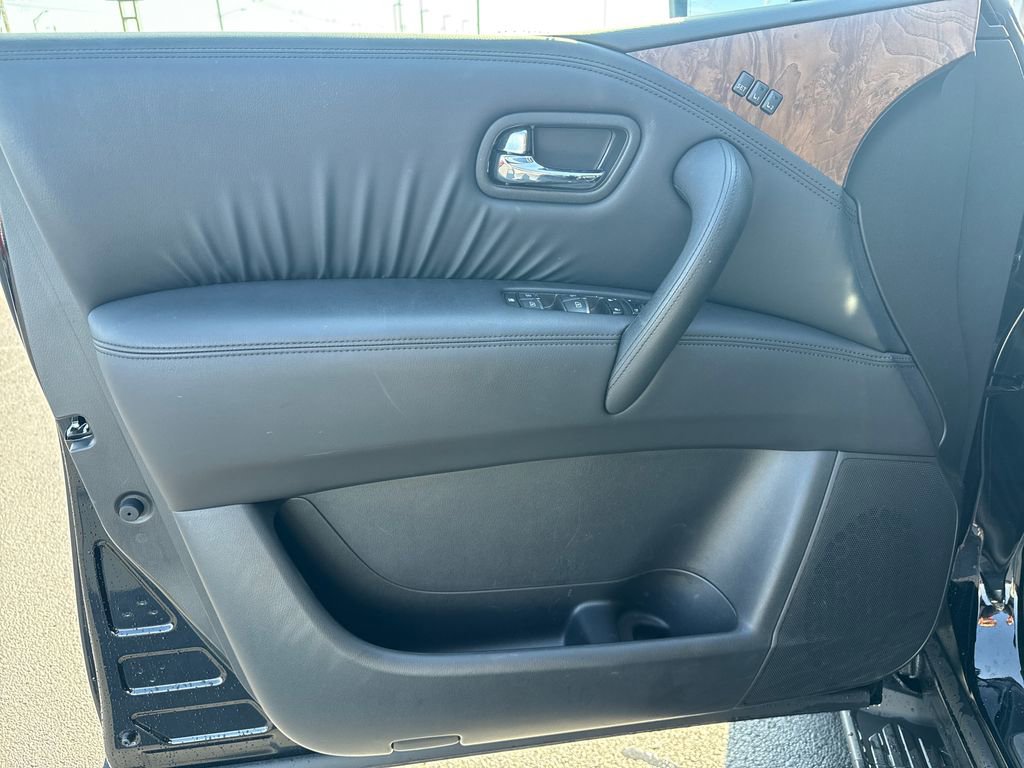 Used 2024 Nissan Armada SL w/ Cargo Package image 12