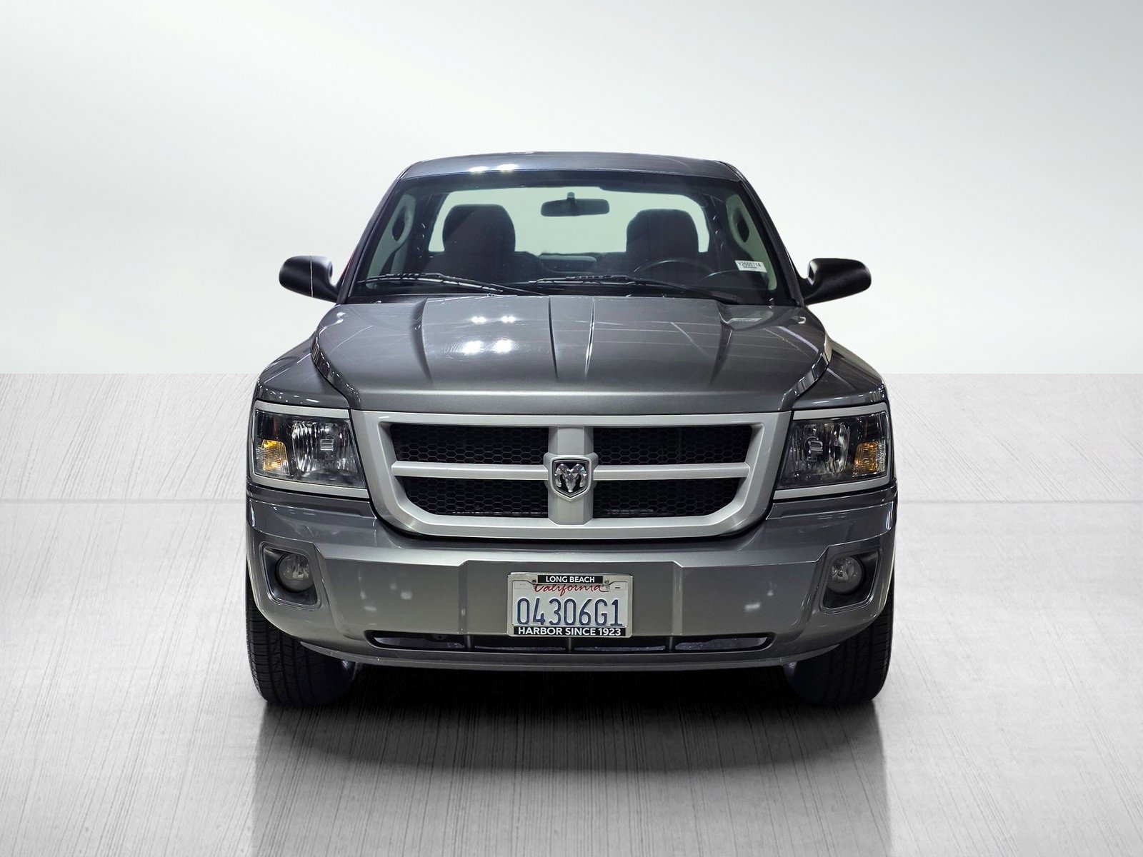 Used 2011 Dodge Dakota Big Horn image 2