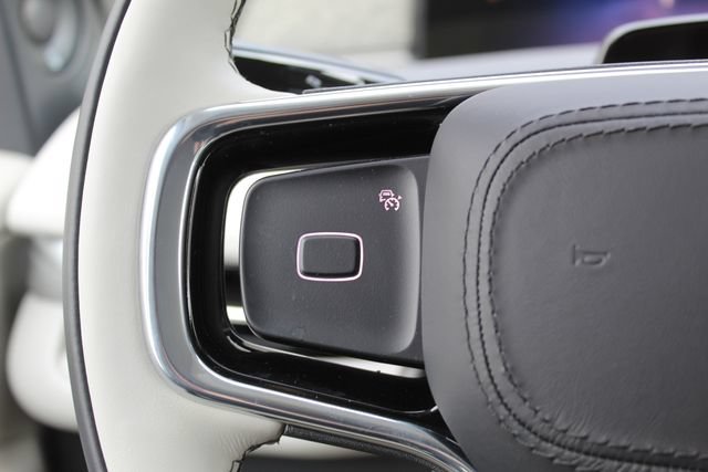 New 2026 Lincoln Navigator Reserve w/ Jet Appearance Package AWD/4WD image 16