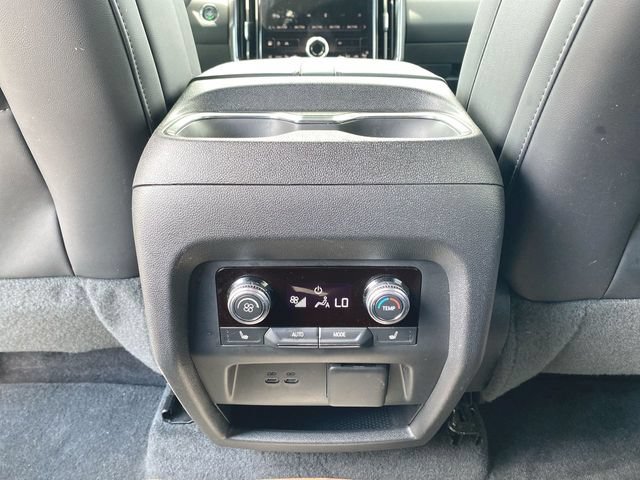 Used 2024 GMC Acadia AT4 w/ Luxury Package AWD/4WD image 20