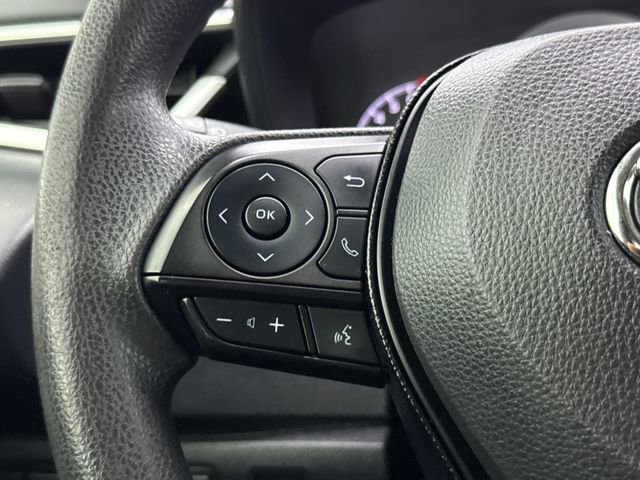 Used 2021 Toyota Corolla LE FWD image 28