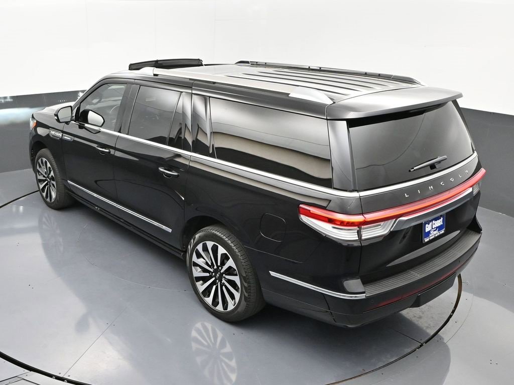 Used 2023 Lincoln Navigator L Reserve image 40