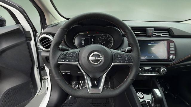 Used 2025 Nissan Versa SR w/ Trunk Package FWD image 12