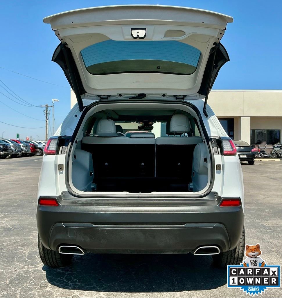 Used 2022 Jeep Cherokee Latitude Lux w/ Sun & Sound Group AWD/4WD image 18