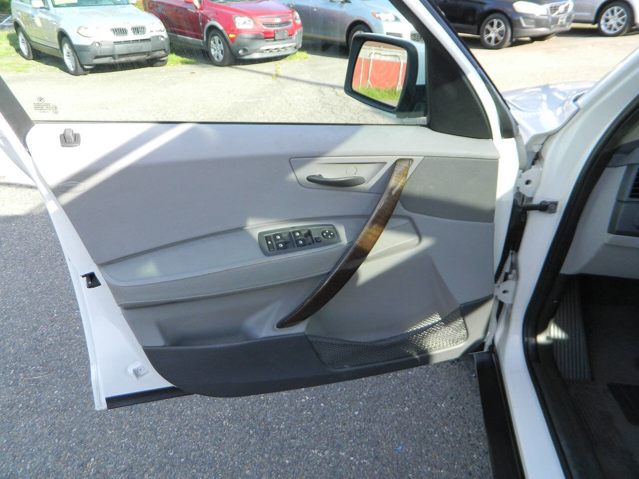 Used 2004 BMW X3 3.0i image 21