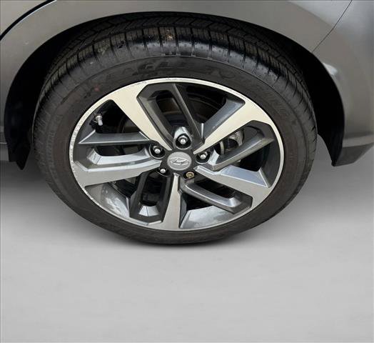 Used 2021 Hyundai Kona Ultimate AWD/4WD image 9