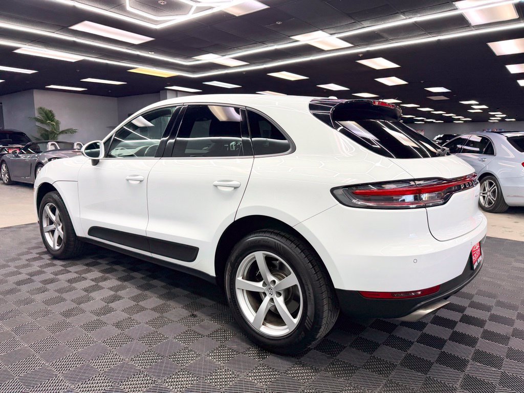 Used 2021 Porsche Macan AWD/4WD image 9