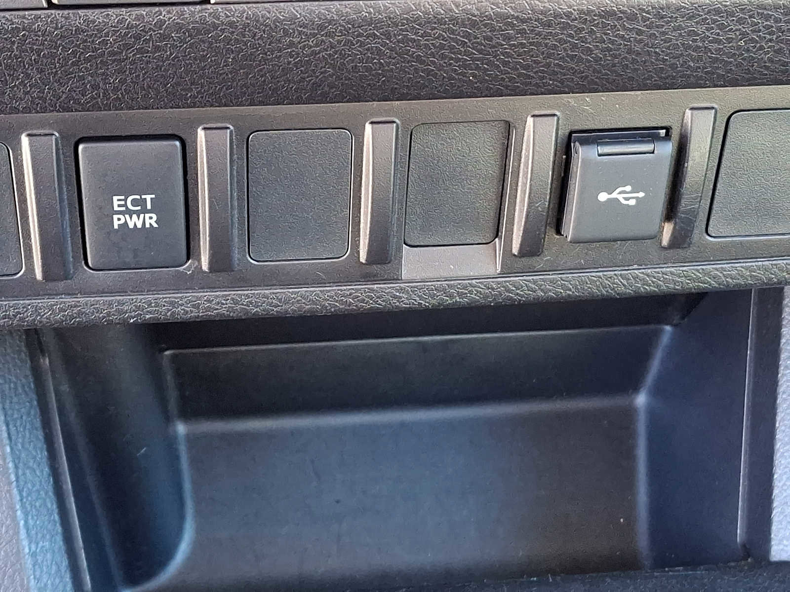 Certified 2021 Toyota Tacoma SR image 25