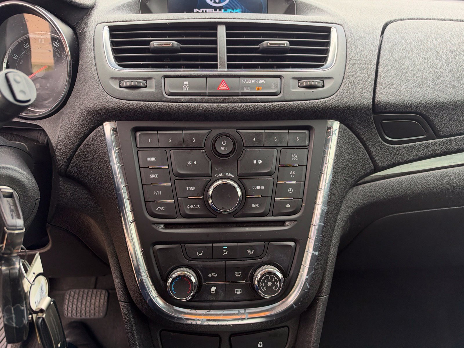 Used 2014 Buick Encore FWD image 14