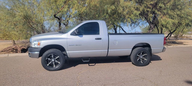 Used 2007 Dodge Ram 1500 Truck ST image 5