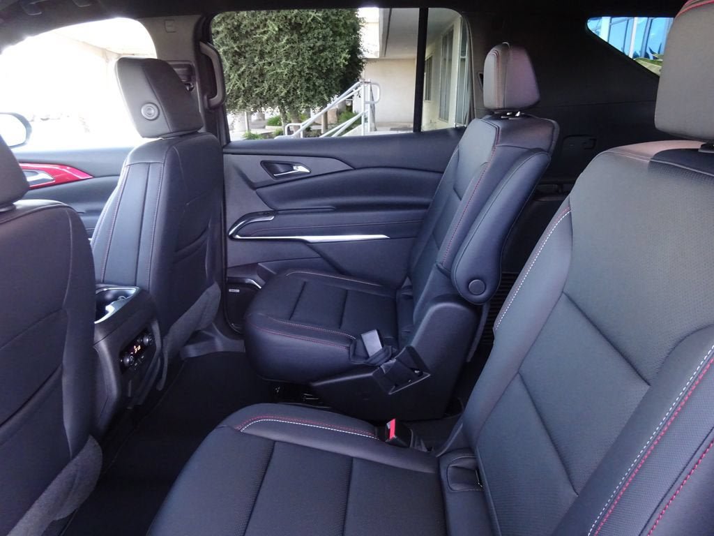 New 2026 Chevrolet Traverse Z71 w/ Enhanced Driving Package AWD/4WD image 19