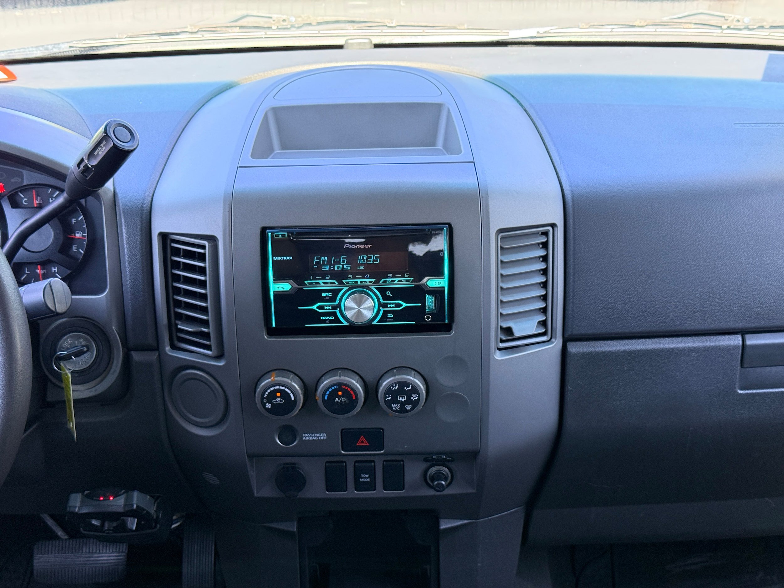 Used 2006 Nissan Titan XE RWD image 16
