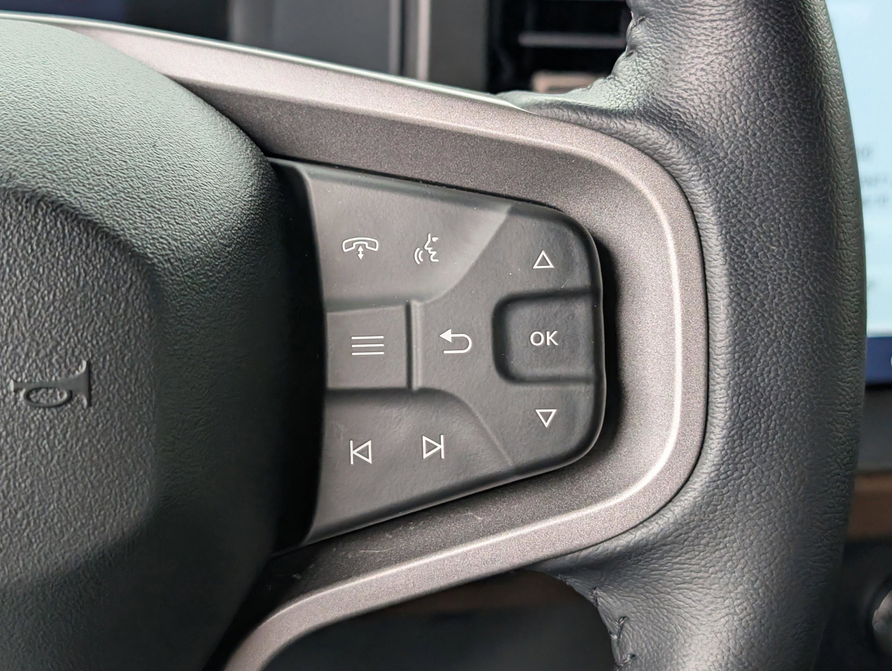 Used 2024 Ford Bronco Outer Banks image 18
