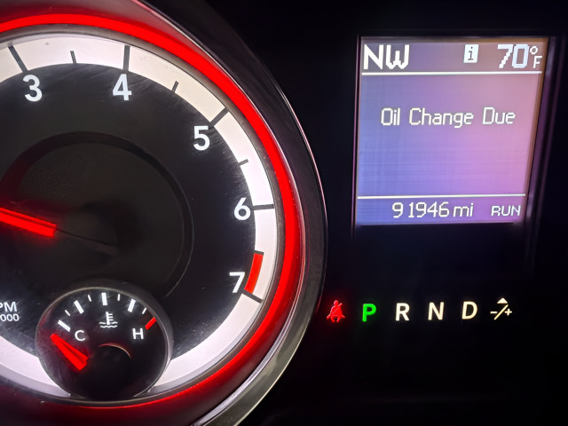 Used 2012 Dodge Grand Caravan Crew FWD image 20