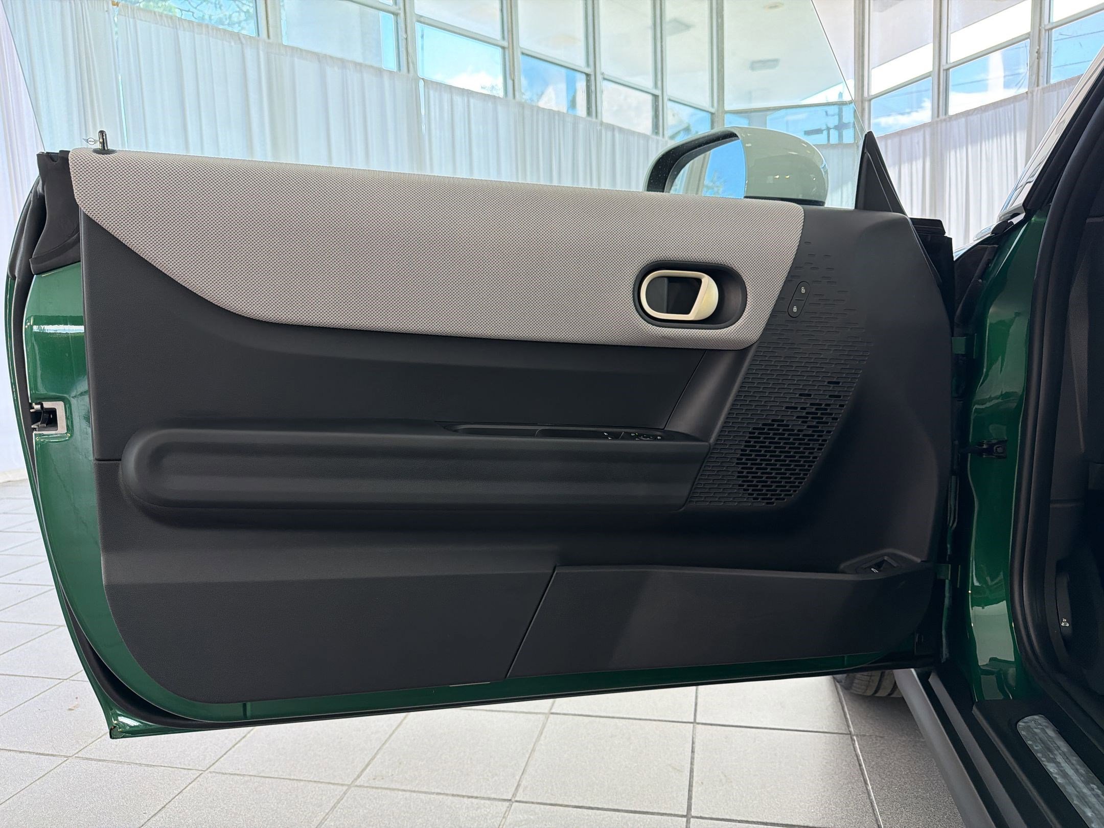 Certified 2025 MINI Cooper S FWD image 23