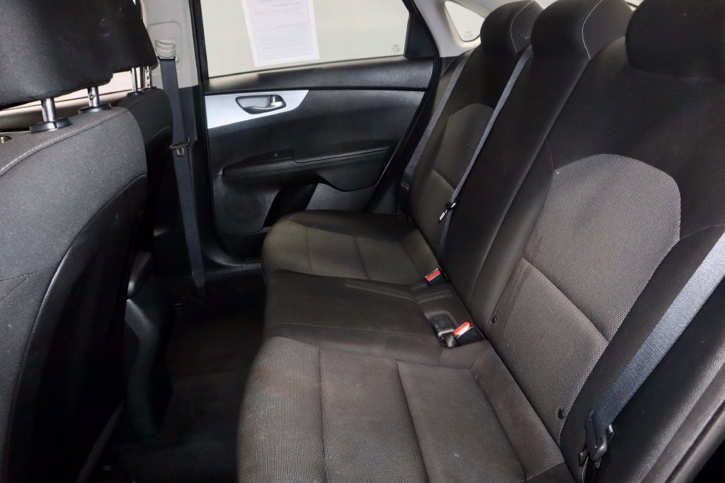 Used 2023 Kia Forte LXS w/ LXS Technology Package FWD image 21