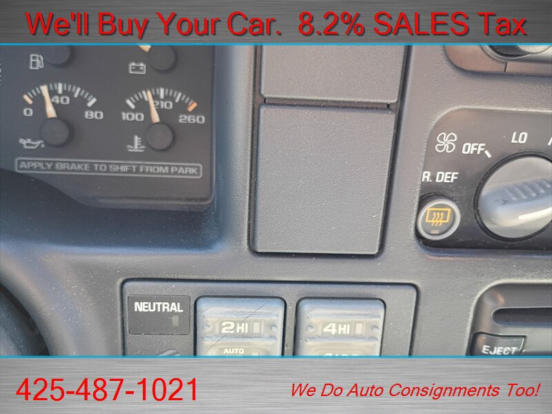 Used 1999 GMC Suburban 2500 AWD/4WD image 14