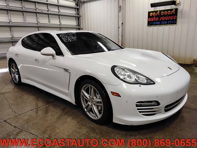 Used 2013 Porsche Panamera 4 image 1