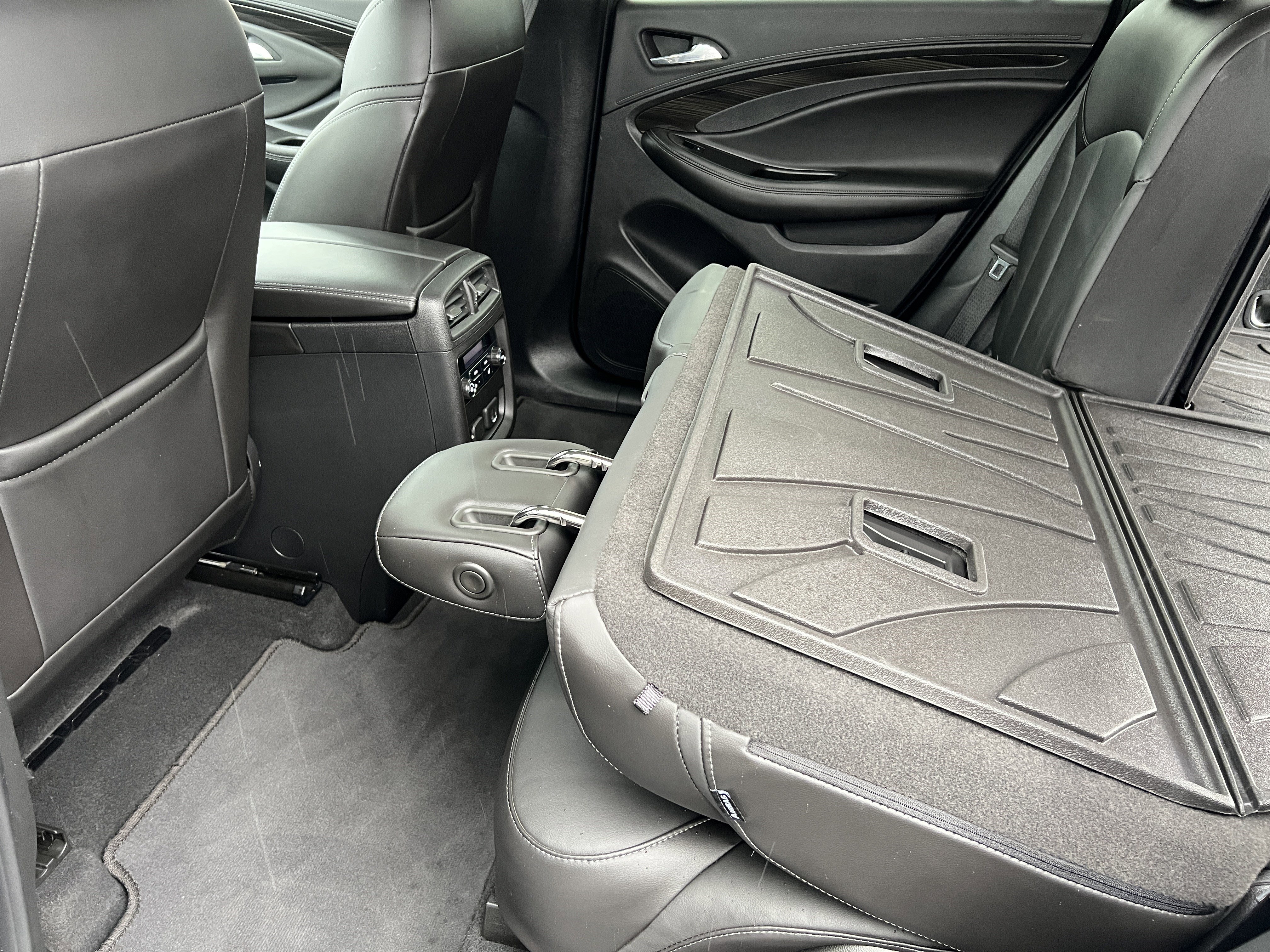 Used 2019 Buick Envision Premium w/ LPO, Active Package image 16