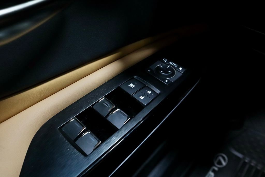 Used 2023 Lexus ES 250 w/ Premium Package image 25