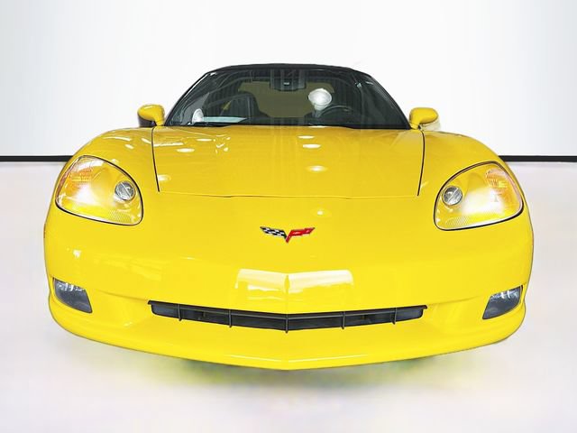 Used 2012 Chevrolet Corvette Convertible w/ 3LT Preferred Equipment Group RWD image 4