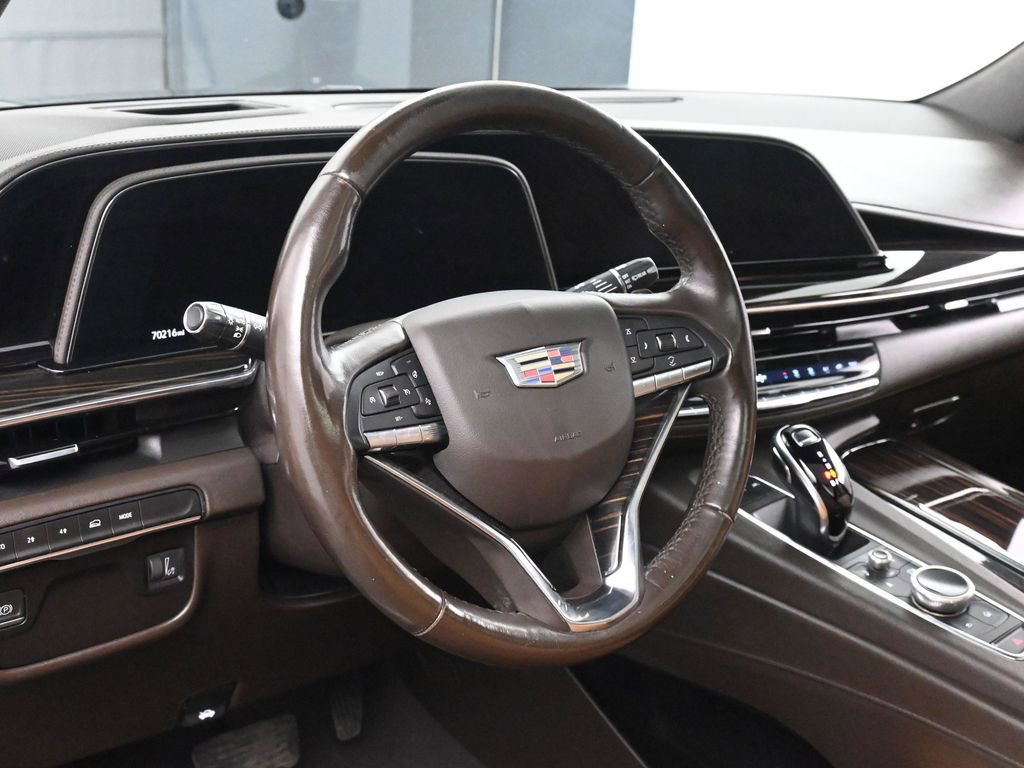 Used 2022 Cadillac Escalade Premium Luxury image 27
