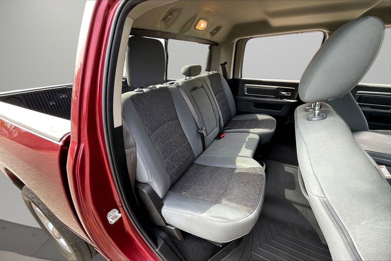 Used 2019 RAM 1500 Big Horn image 24