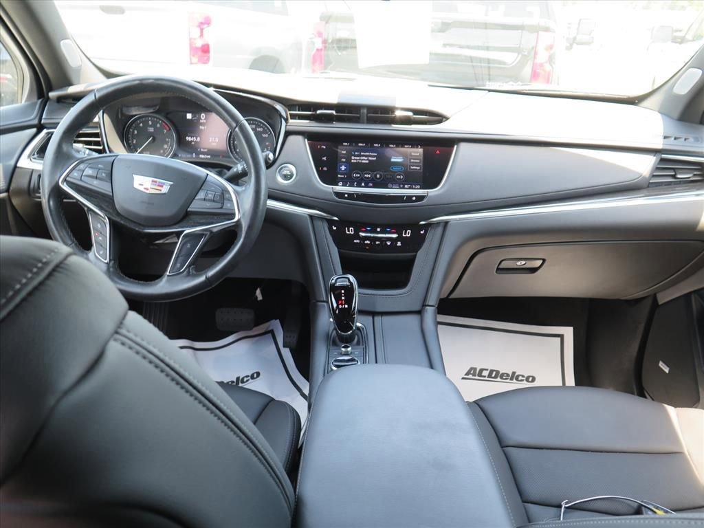 Used 2023 Cadillac XT5 Premium Luxury w/ Technology Package image 22