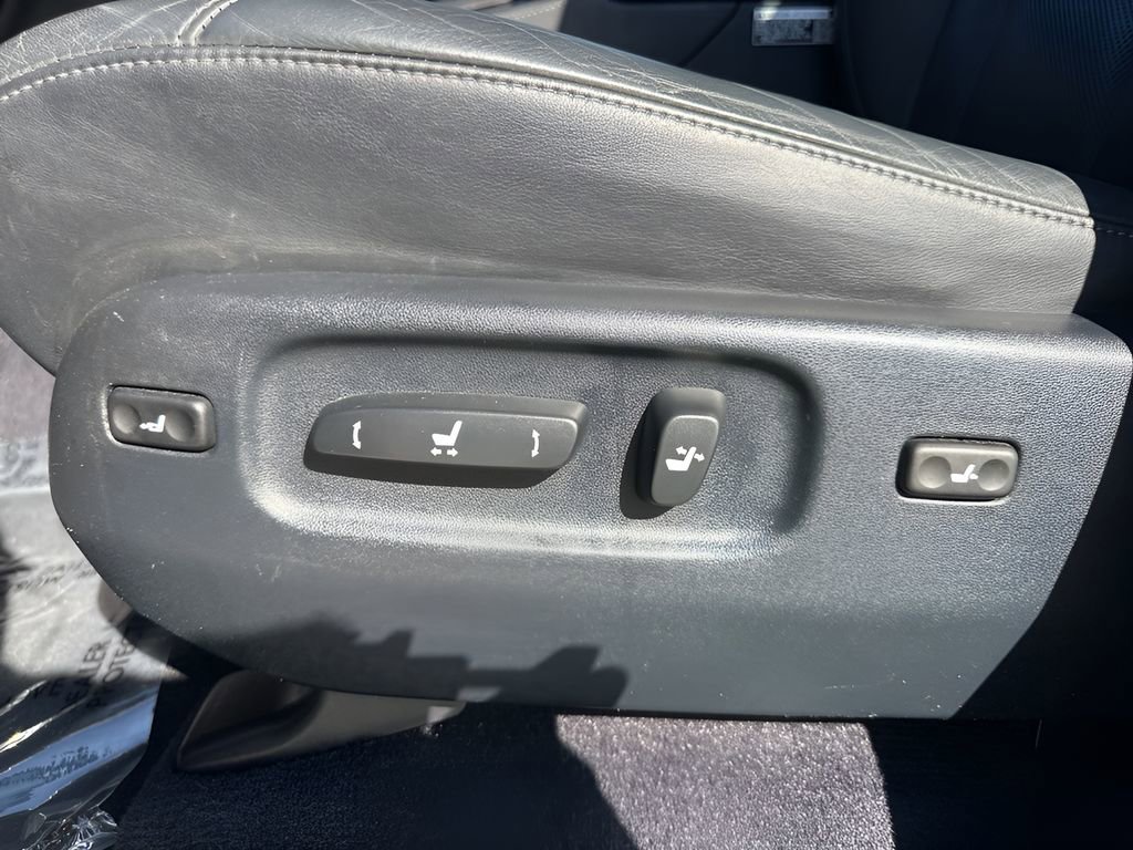 Used 2016 Lexus LX 570 4WD image 10