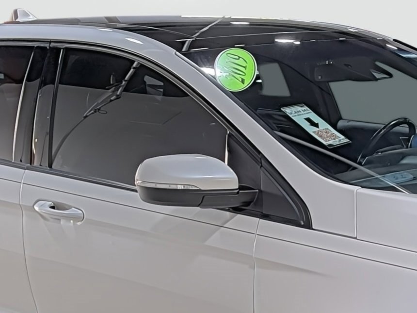 Used 2019 Ford Edge ST w/ Equipment Group 401A image 15