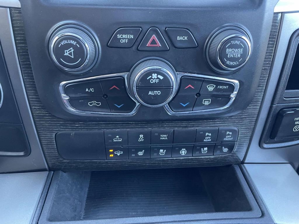 Used 2017 RAM 1500 Limited image 41