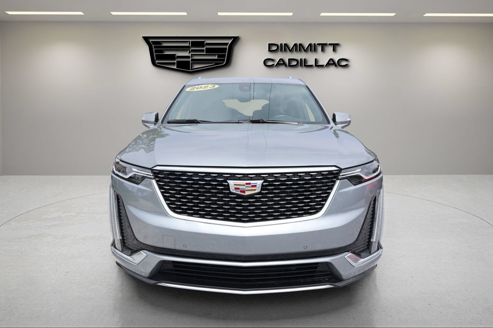 Certified 2023 Cadillac XT6 Premium Luxury AWD/4WD image 2