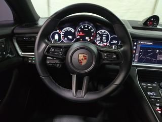 Used 2023 Porsche Panamera 4 Platinum Edition image 7