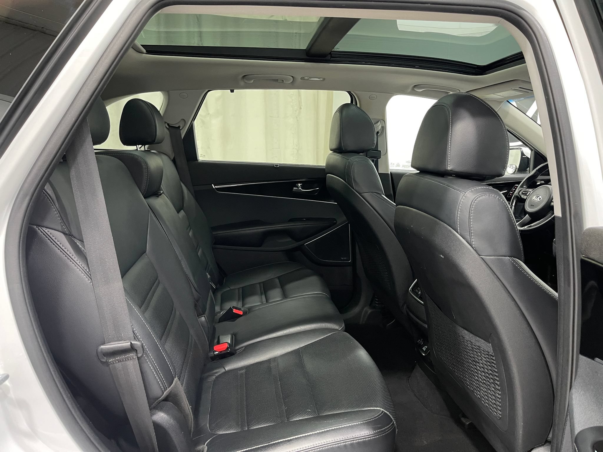 Used 2018 Kia Sorento SX AWD/4WD image 32