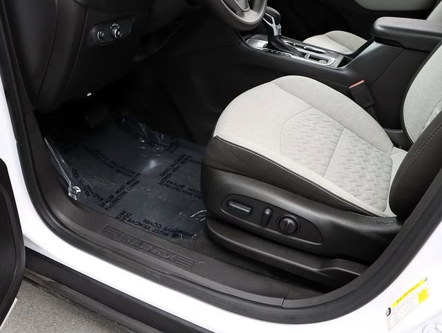 Certified 2024 Chevrolet Equinox LS w/ LS Convenience Package FWD image 23