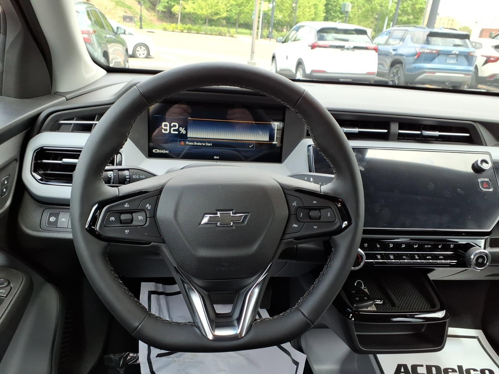 New 2027 Chevrolet Bolt RS w/ Technology Package FWD image 14