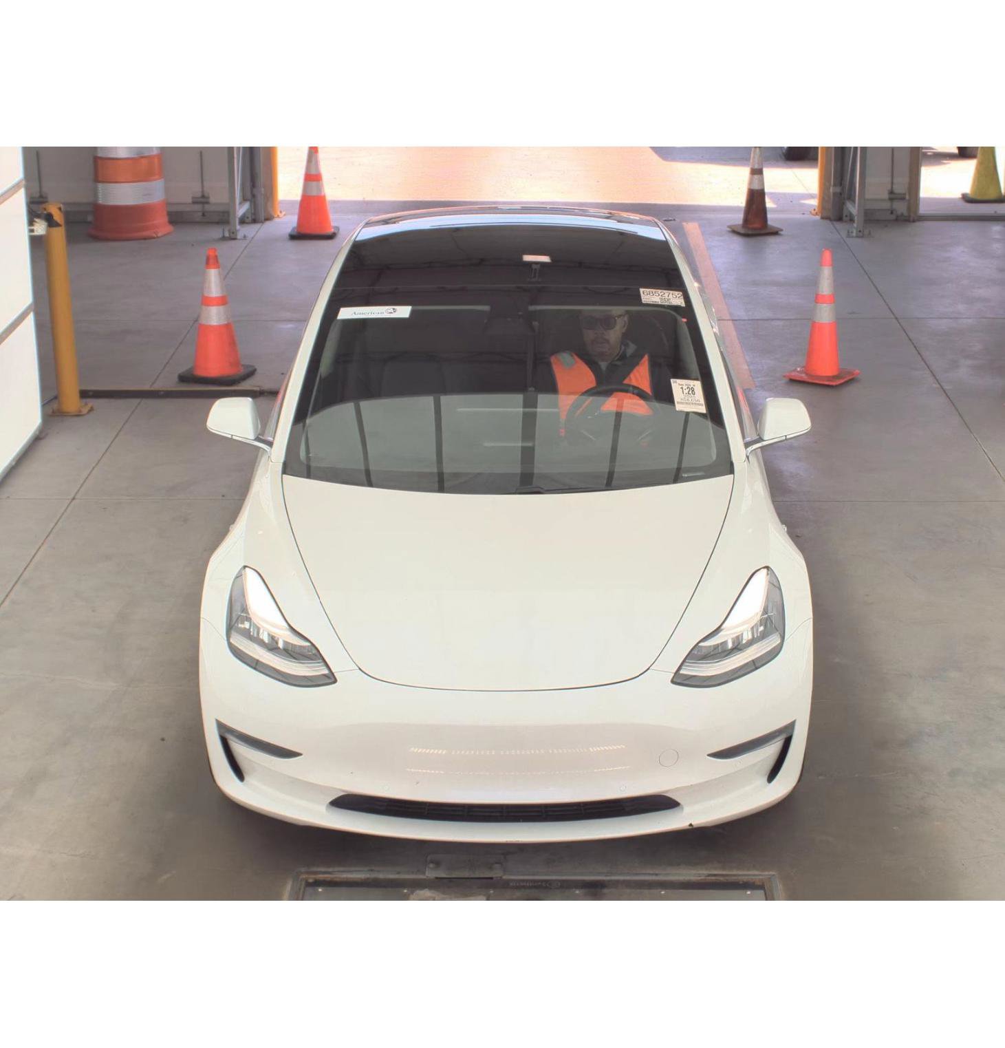 Used 2020 Tesla Model 3 Long Range AWD/4WD image 18