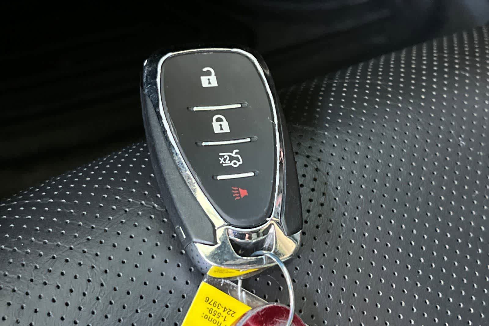 Used 2016 Chevrolet Camaro SS RWD image 27