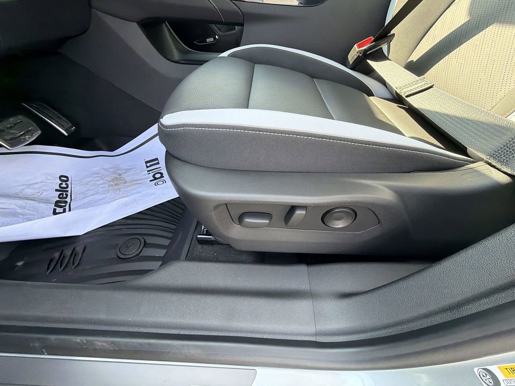 New 2026 Buick Envision Sport Touring image 18