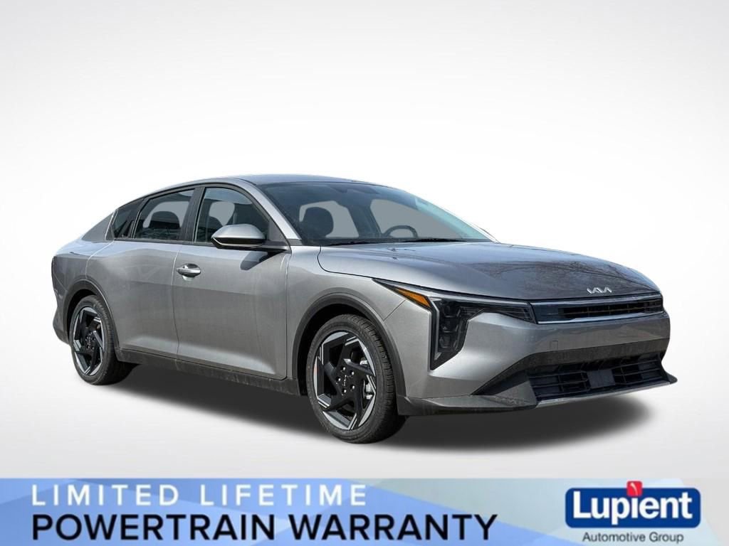 New 2025 Kia K4 GT-Line Turbo FWD image 1
